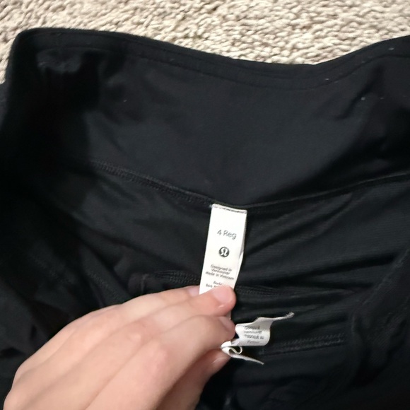 lululemon athletica Women's Black Athletic Shorts - Picture 2 of 3